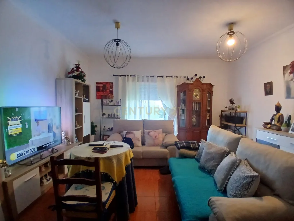 Apartamento T2 em Caia, Elvas - Oportunidade Única! - Image 4