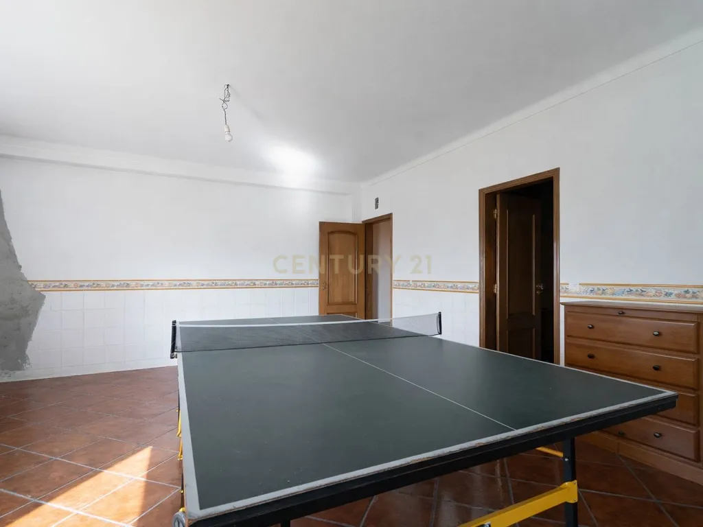 OPORTUNIDADE ÚNICA NA LOUSÃ – MORADIA COM GRANDE POTENCIAL (habitação e comércio) - Image 75