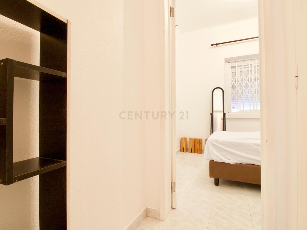 Apartamento T1 centro de Almada - Image 4