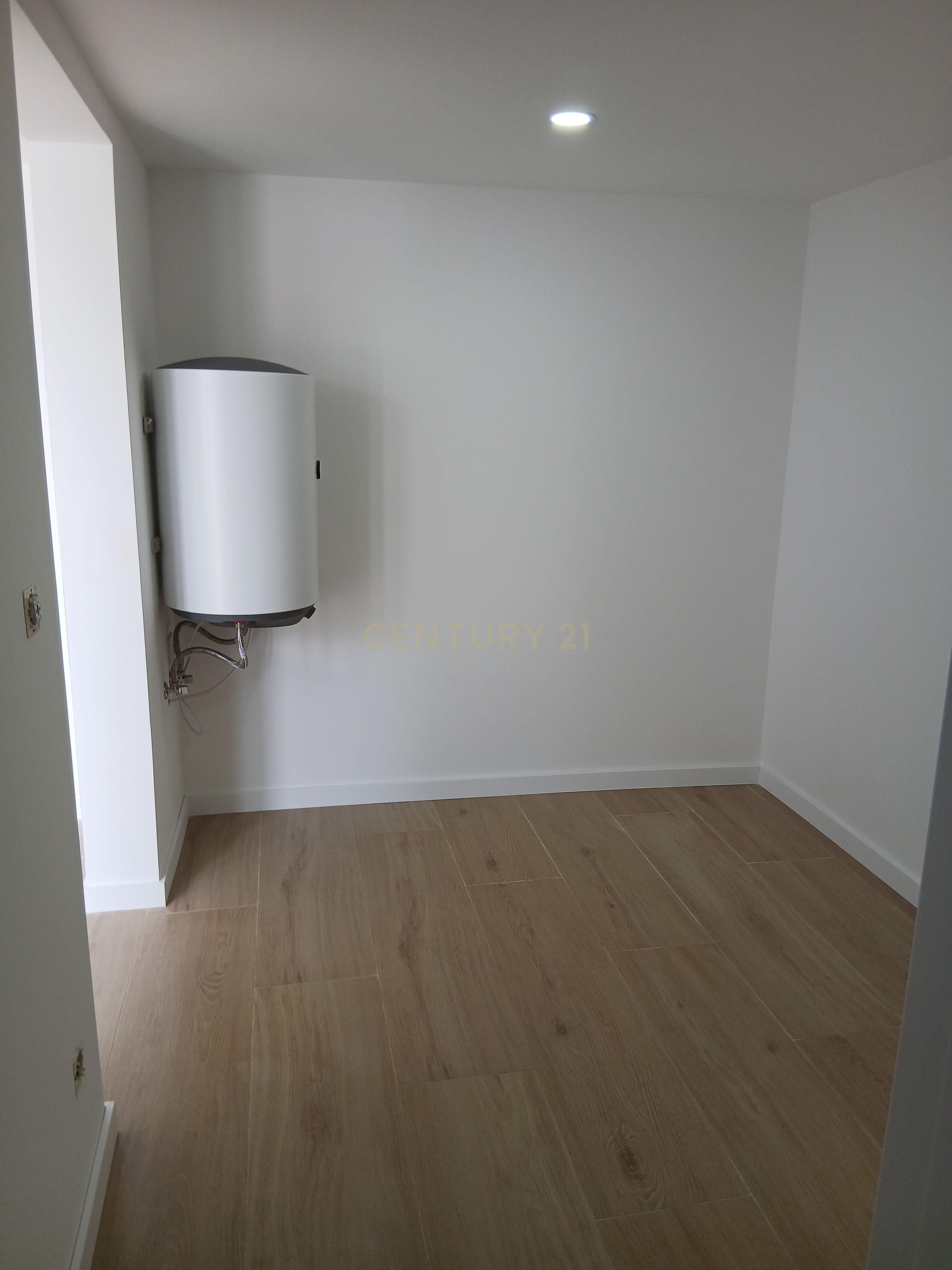 Fotografia 8 de Moradia T2 Renovada em Valada – Conforto e Investimento junto ao Rio Tejo