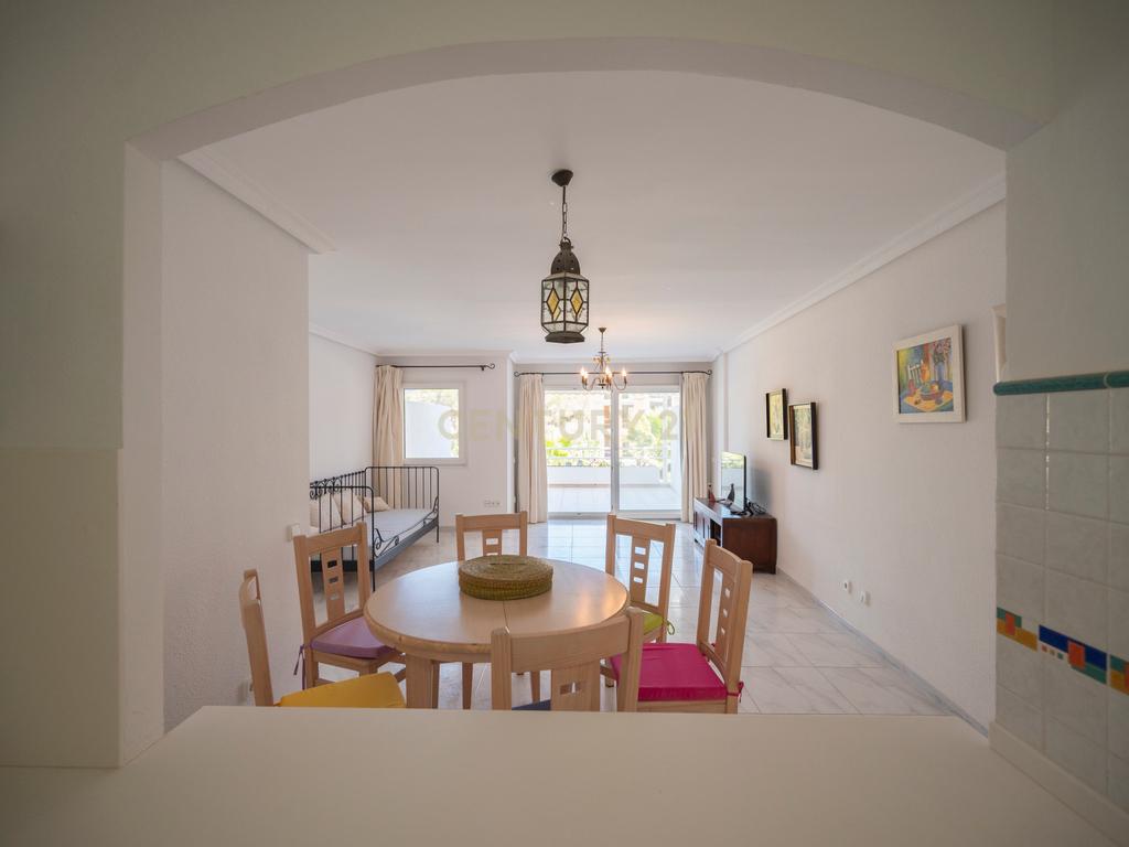 Acolhedor Apartamento na Urbanização Turmalina, Santa Eulalia – Ibiza - Image 3