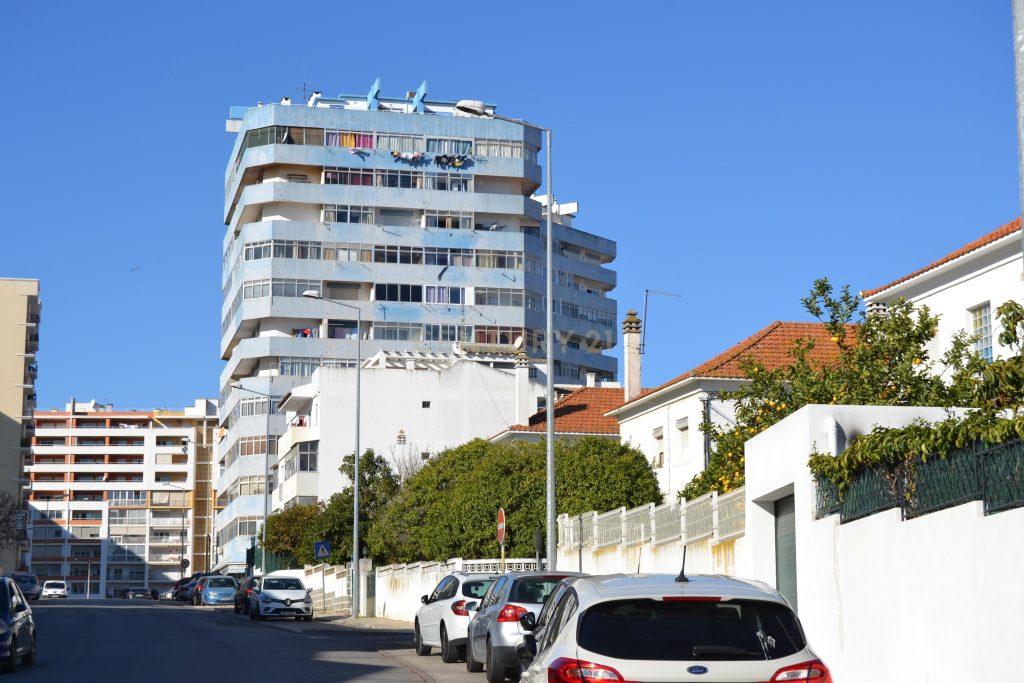 Apartamento T1 em Portimão - Perto da Praia e Comércio - RESERVADO  - Image 4