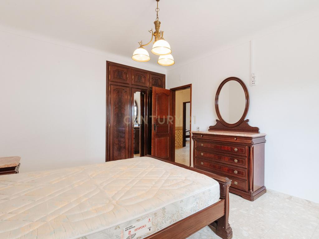 Moradia para Arrendamento — Conforto e Tranquilidade - Image 12