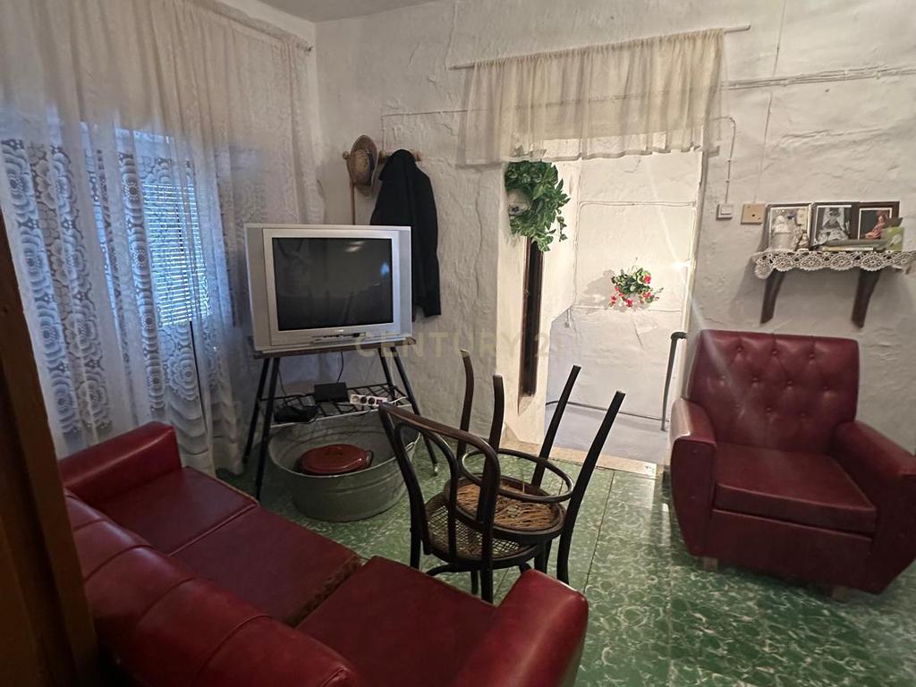 undefined - Image 4