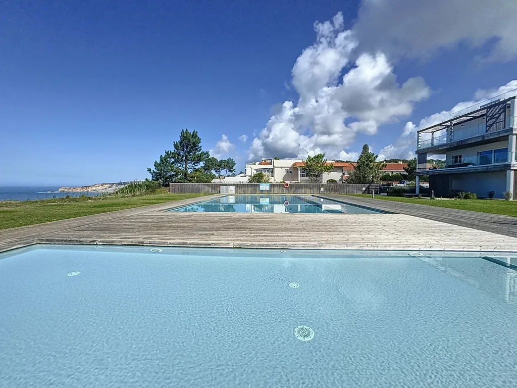 Excelente apartamento de 2 quartos num Condomínio de luxo na Nazaré - Vista mar - Image 3