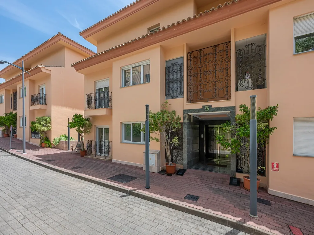 Magnífica habitação de luxo em VISTA REAL, Nueva Andalucía, Marbella! - Image 41