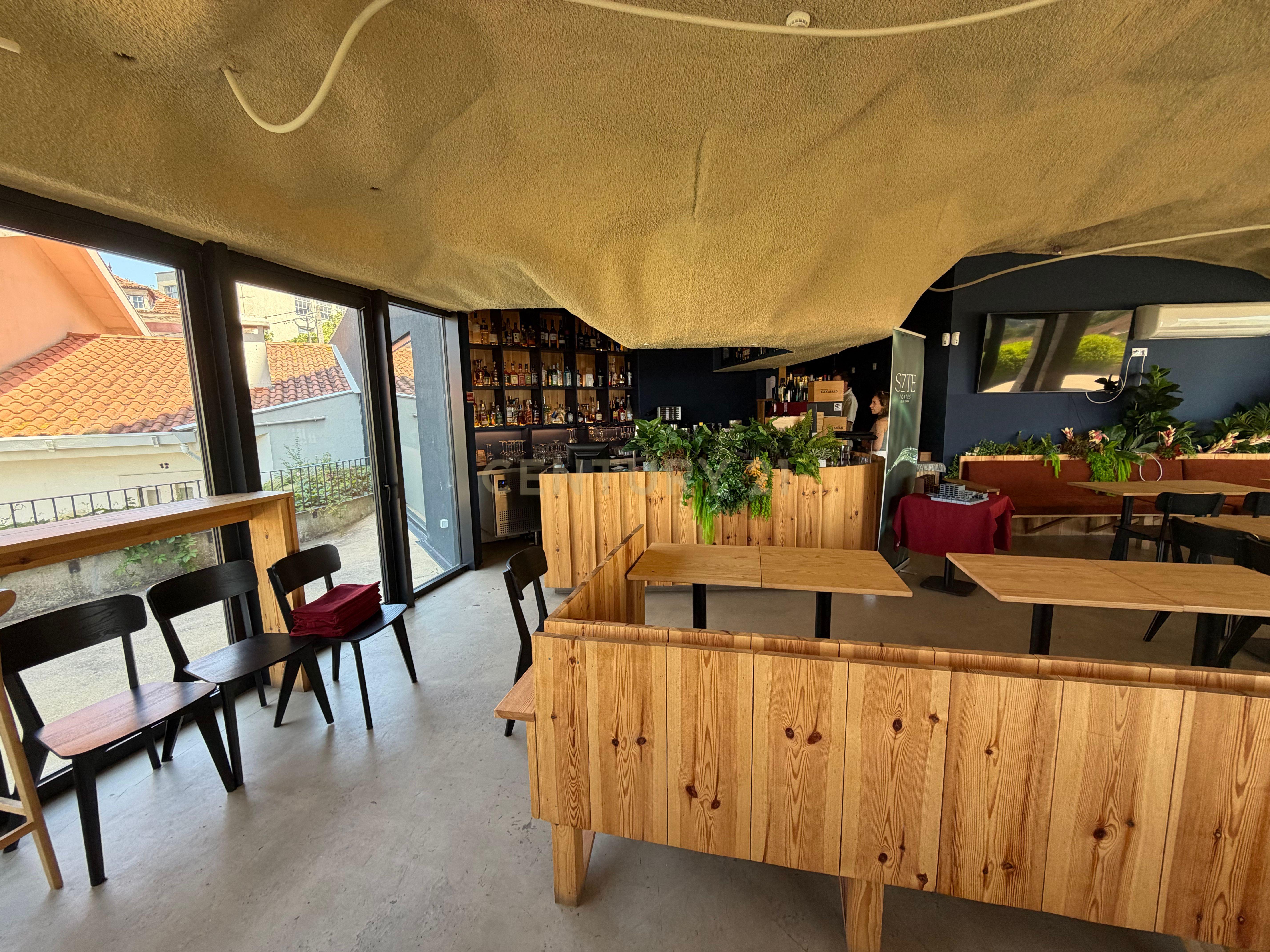 Fotografia 4 de Espaço Comercial Exclusivo | Av. Afonso Henriques - Coimbra