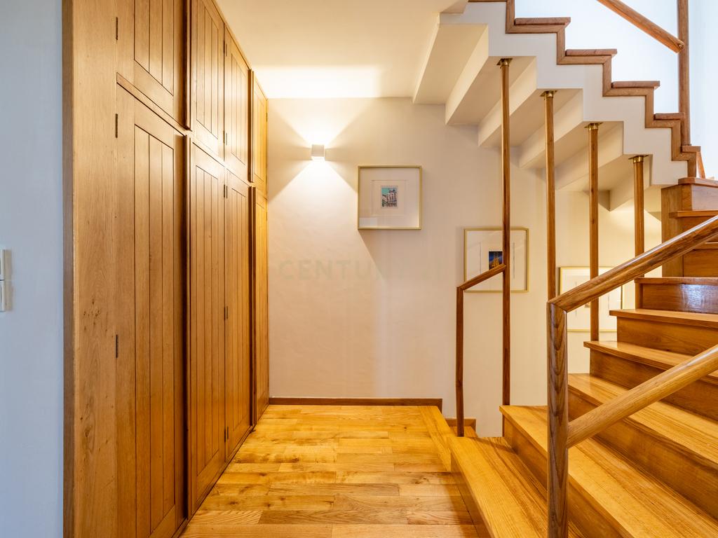 Moradia T4 com Jardim Privativo em Vila Nova de Gaia – Viva com Luz, Espaço e Centralidade - Image 16