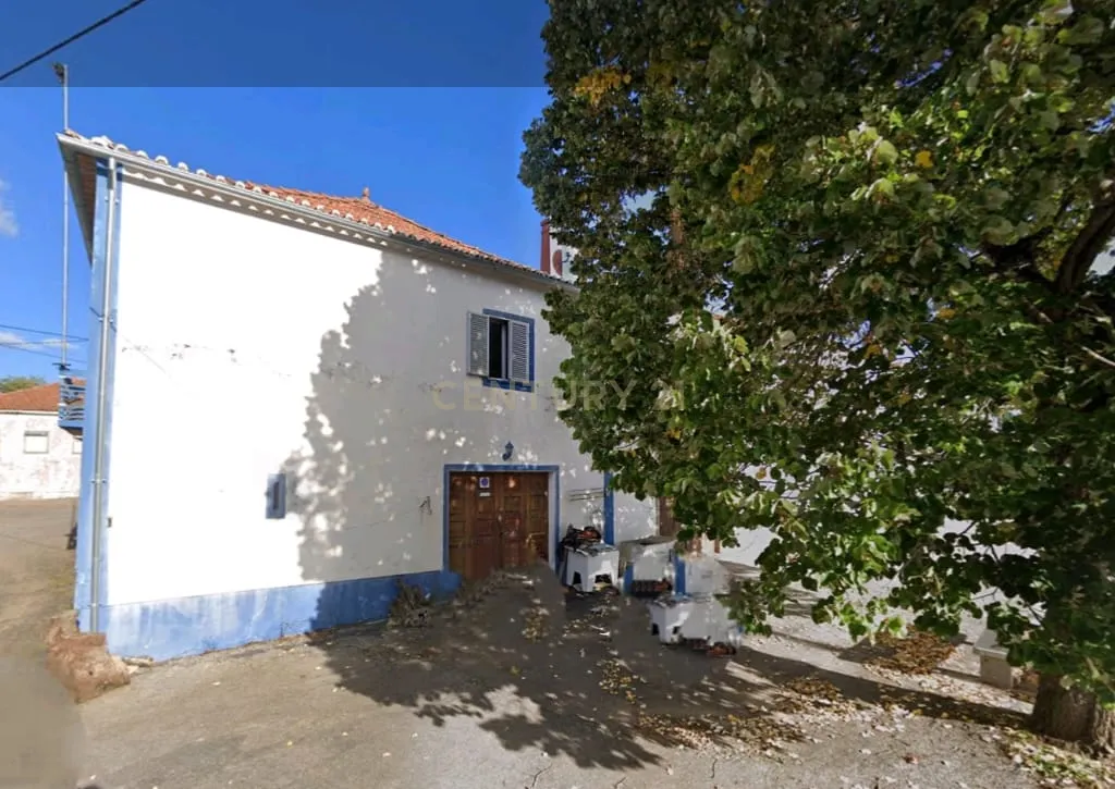 Casa T3 em Vale de Frades, Vimioso - Image 1