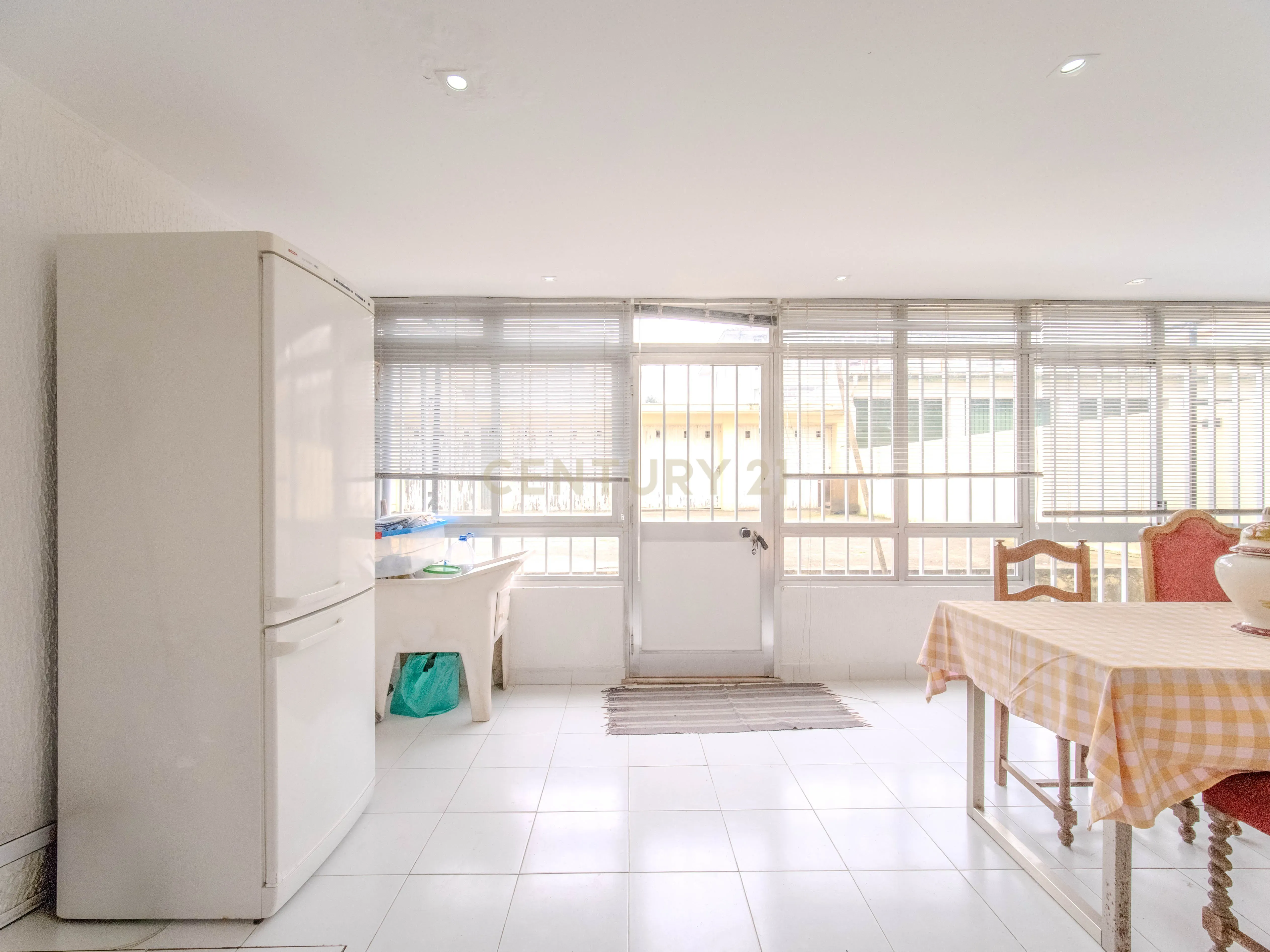Fotografia 5 de Apartamento T3 convertido em T5 em Águas Santas, Maia