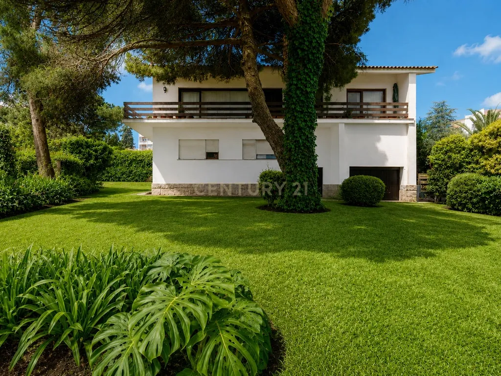T6+1 em 1066 m2 de tranquilidade, para remodelar ou investir - Image 37