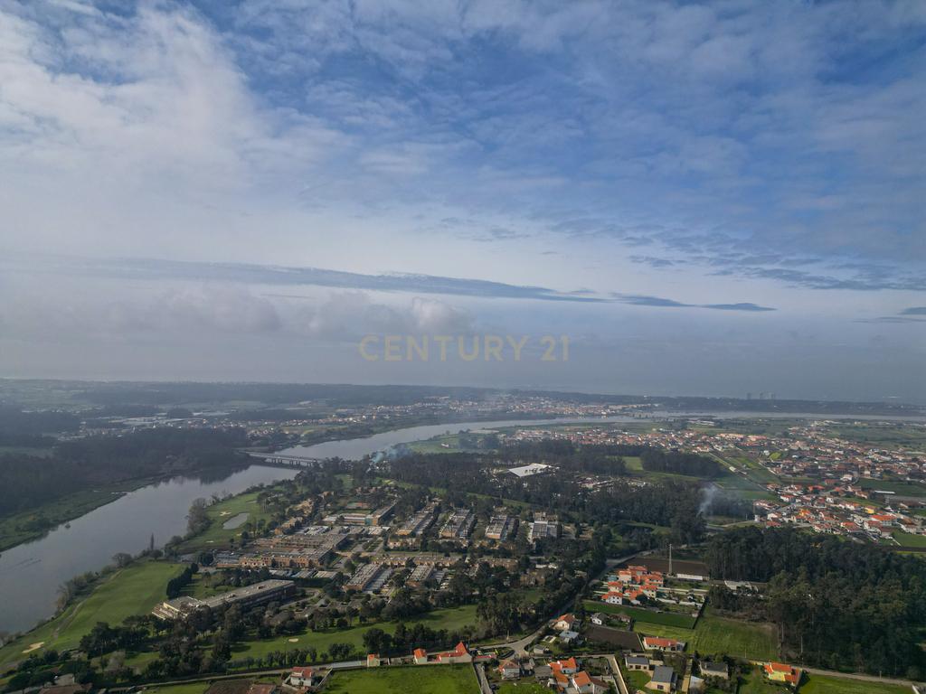 Terreno para Investimento – 10.000m² em Gemeses - Image 10