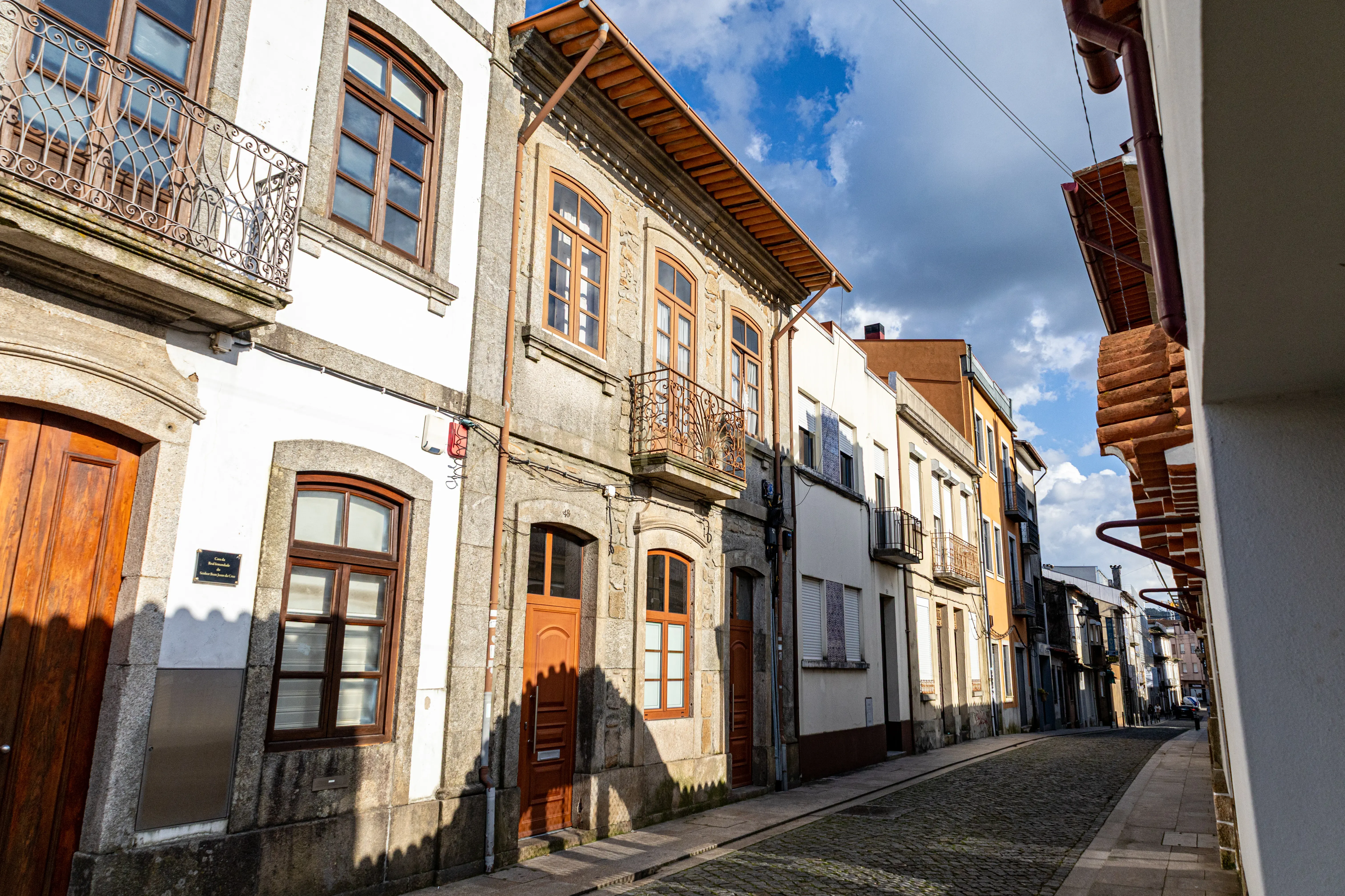 Moradia no Centro Histórico de Barcelos - Image 24
