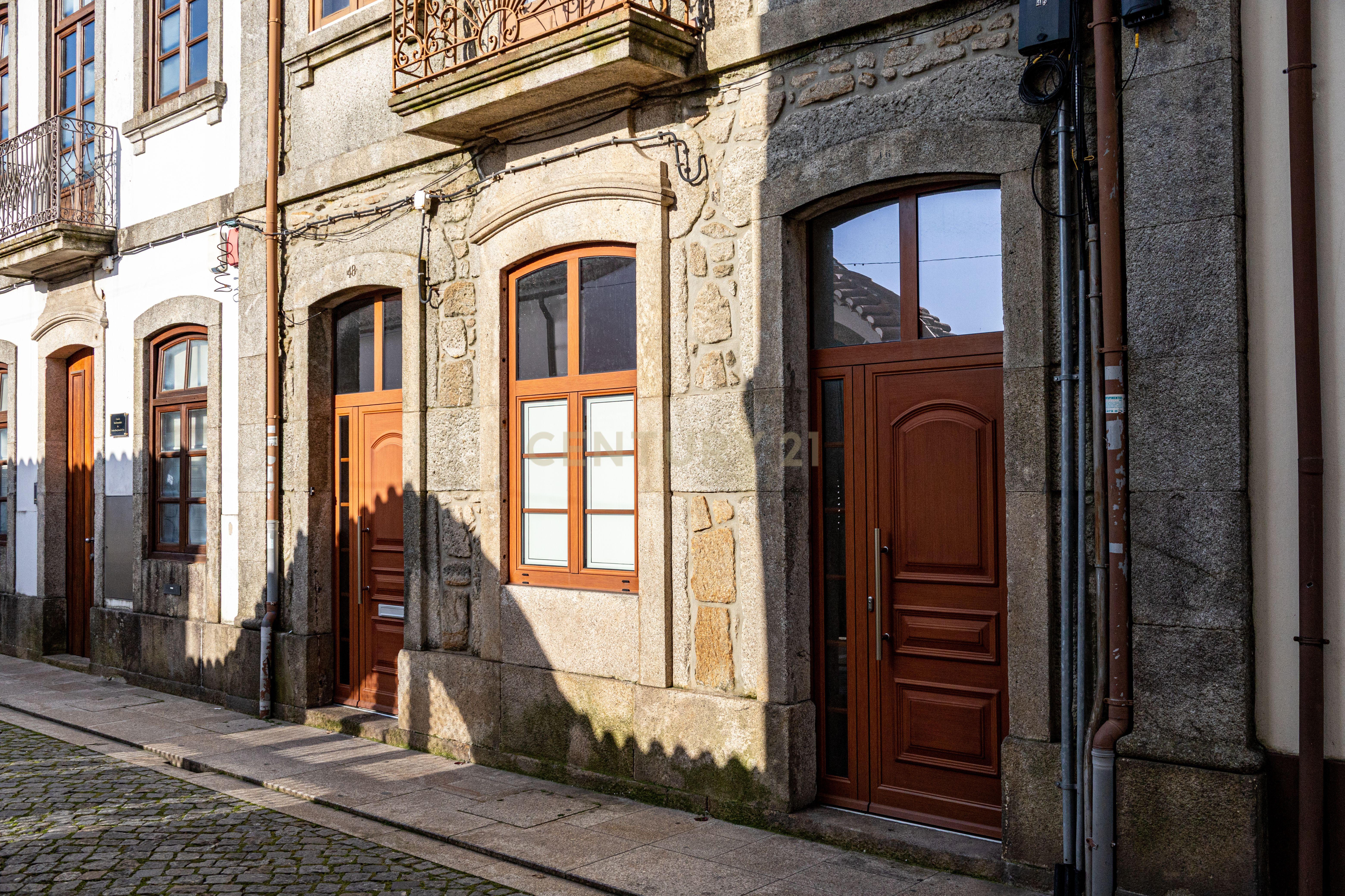 Moradia no Centro Histórico de Barcelos - Image 27