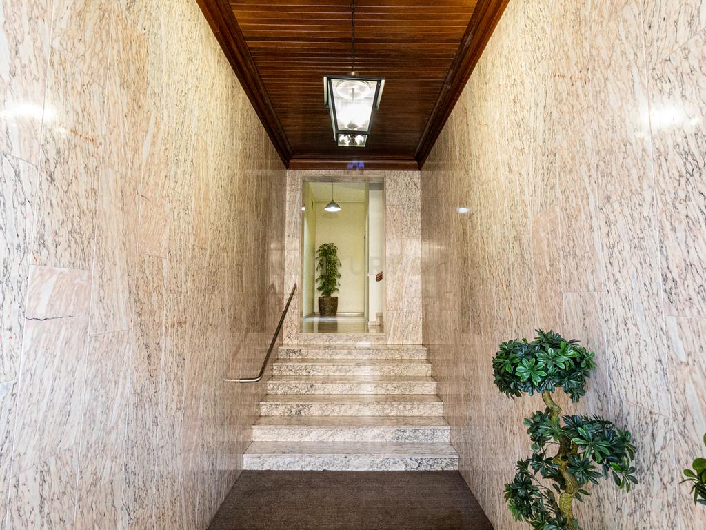 Apartamento Tipologia T5 Centro de Braga com garagem 2 carros - Image 33
