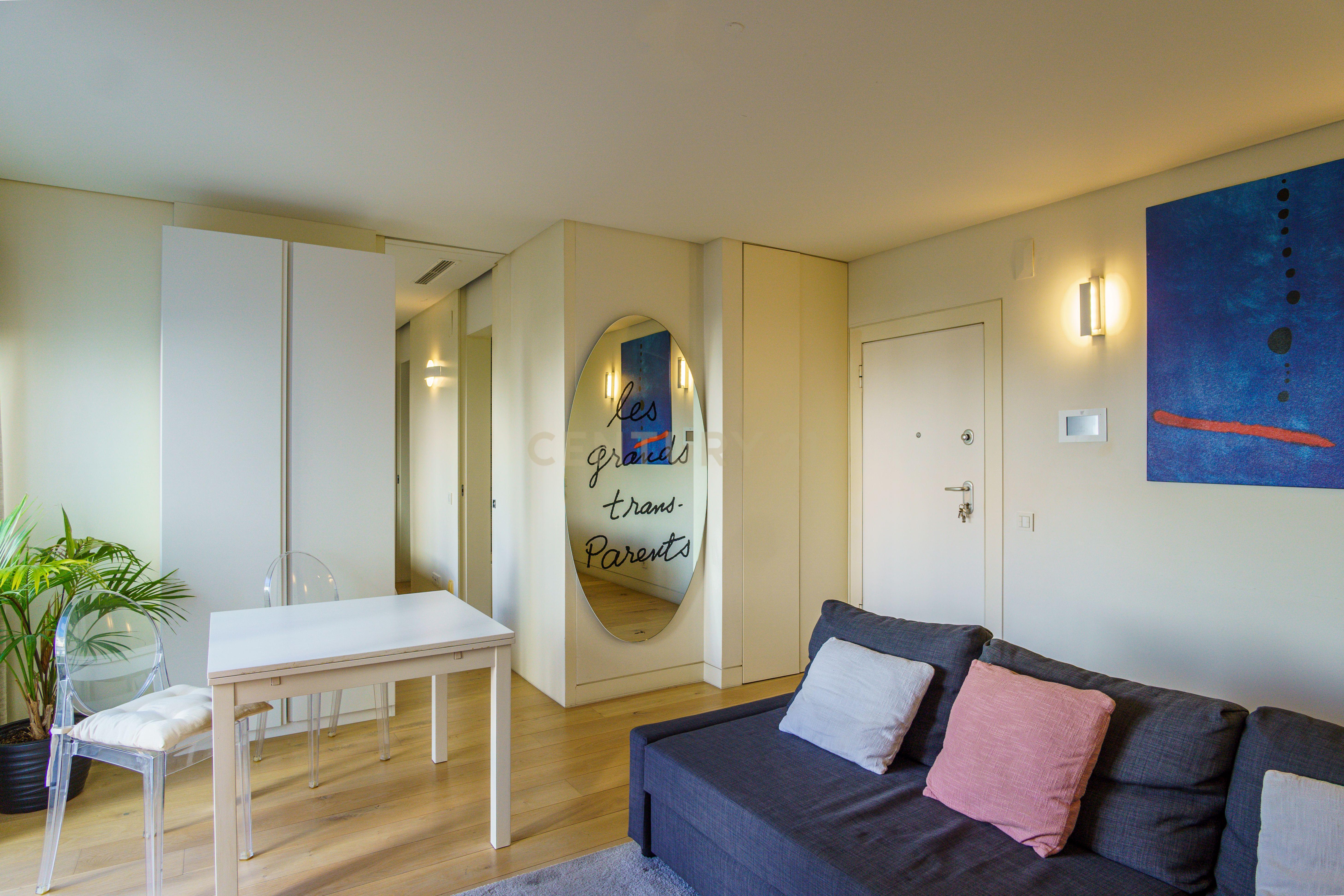 Fotografia 6 de Apartamento T1 na Avenida Praia da Vitória, Saldanha