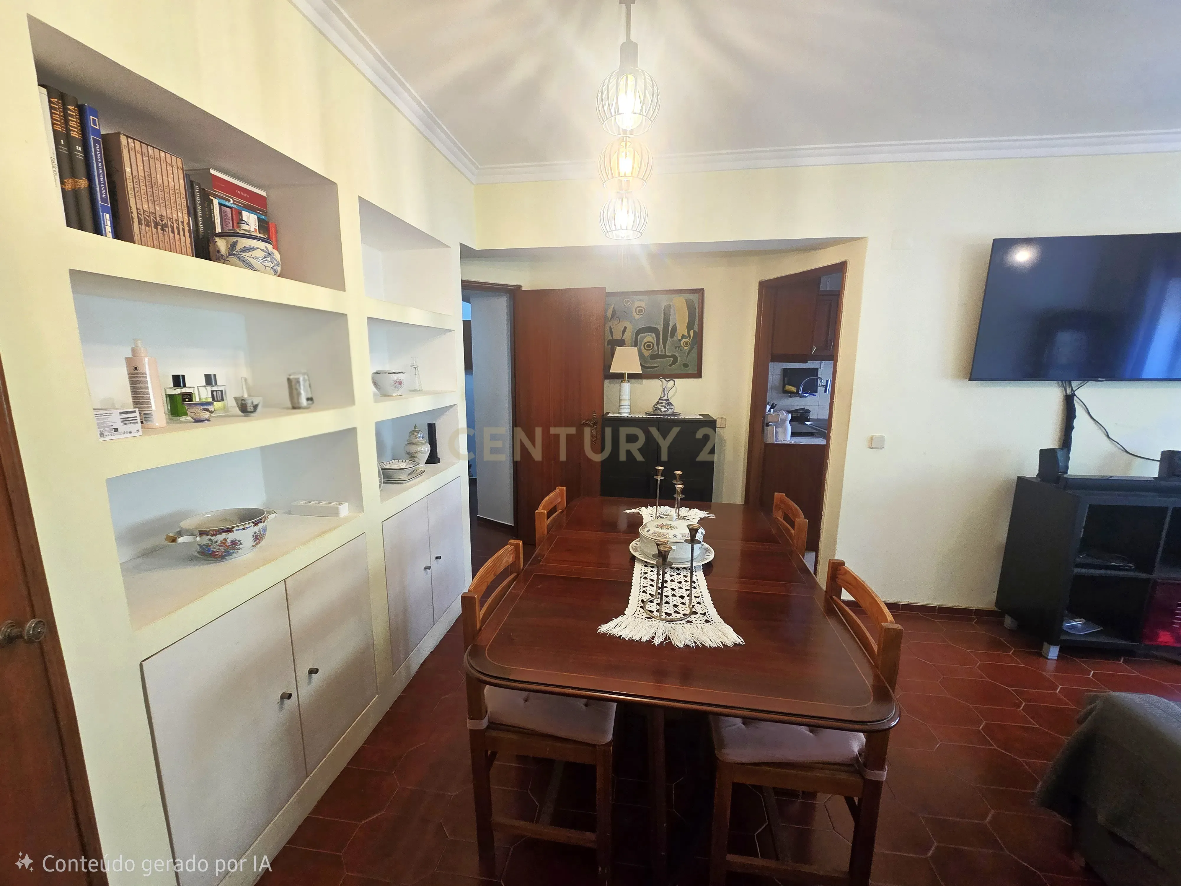 Fotografia 3 de Apartamento T1 na Ramalha em Almada com Varandas e Elevador