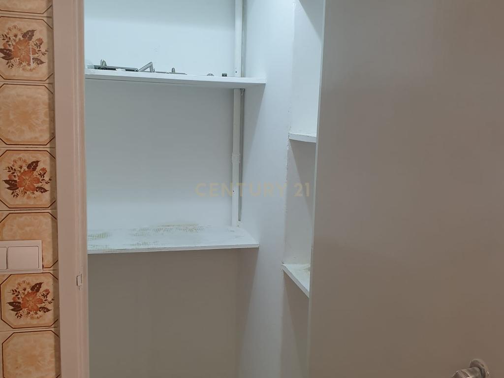 Apartamento T3 transformado em T4* para arrendamento nos Olivais-Sul, Lisboa  - Image 16