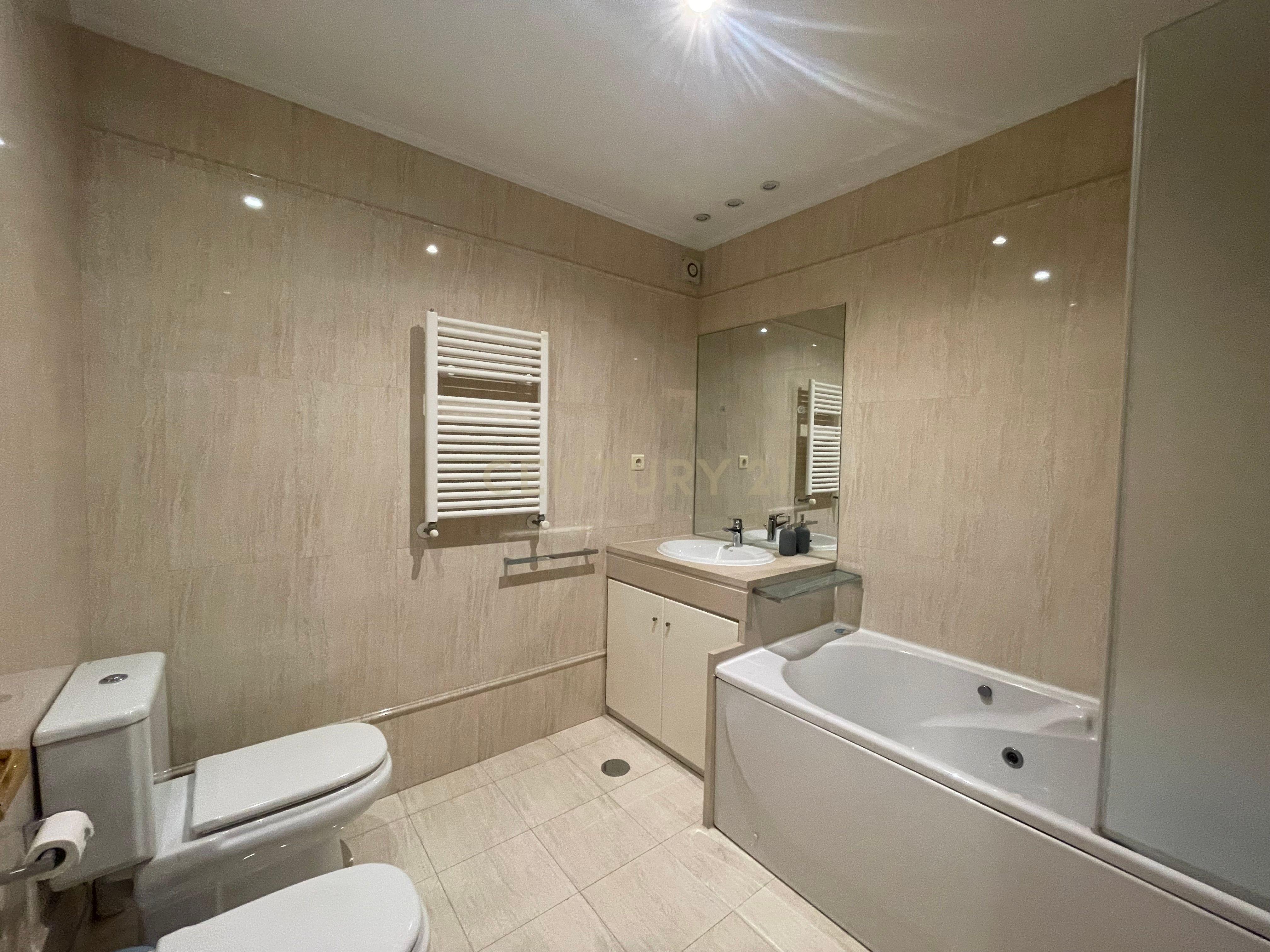 T1 para Arrendamento em Telheiras – 88 m² com Box, Arrecadação e Excelentes Acabamentos - Image 11