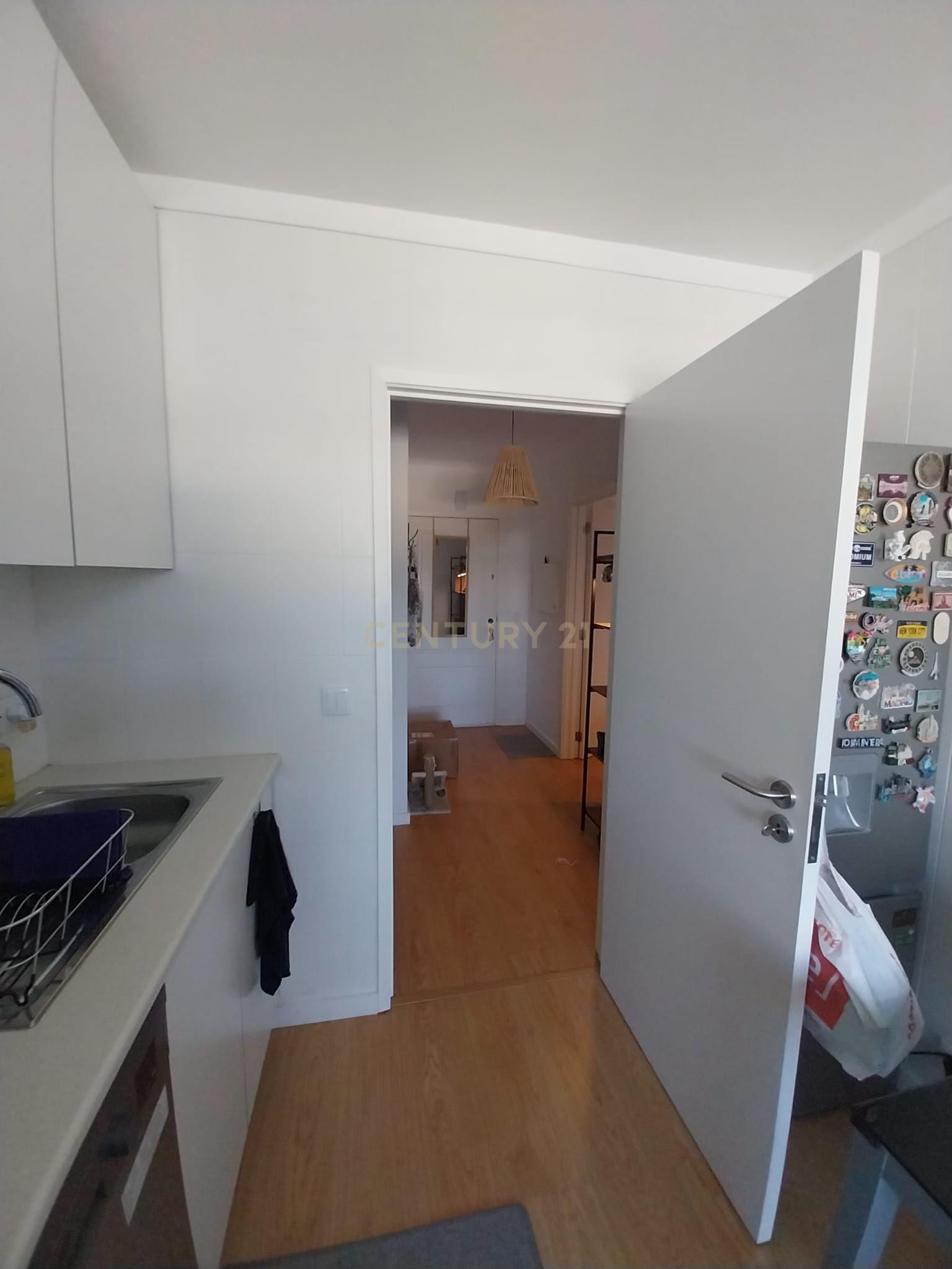 Apartamento T1 à venda em Vilar de Andorinho, Vila Nova de Gaia — foto 3