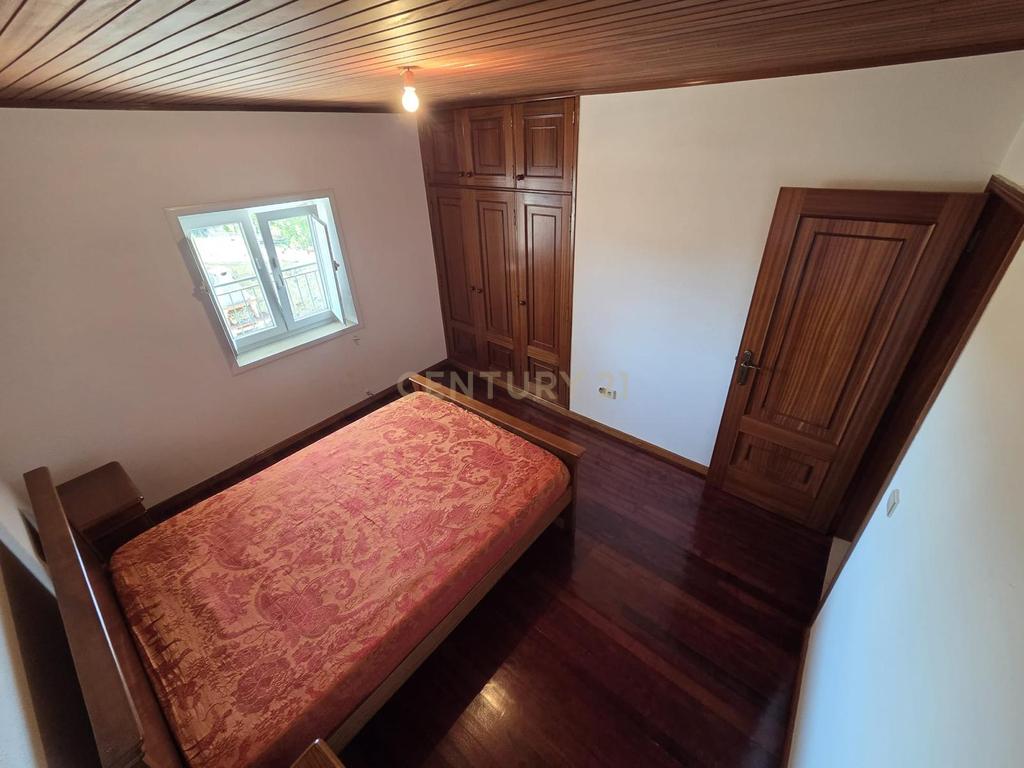 Moradia Rústica T3 com Terreno de 6300m² – Travancas, Chaves - Image 19