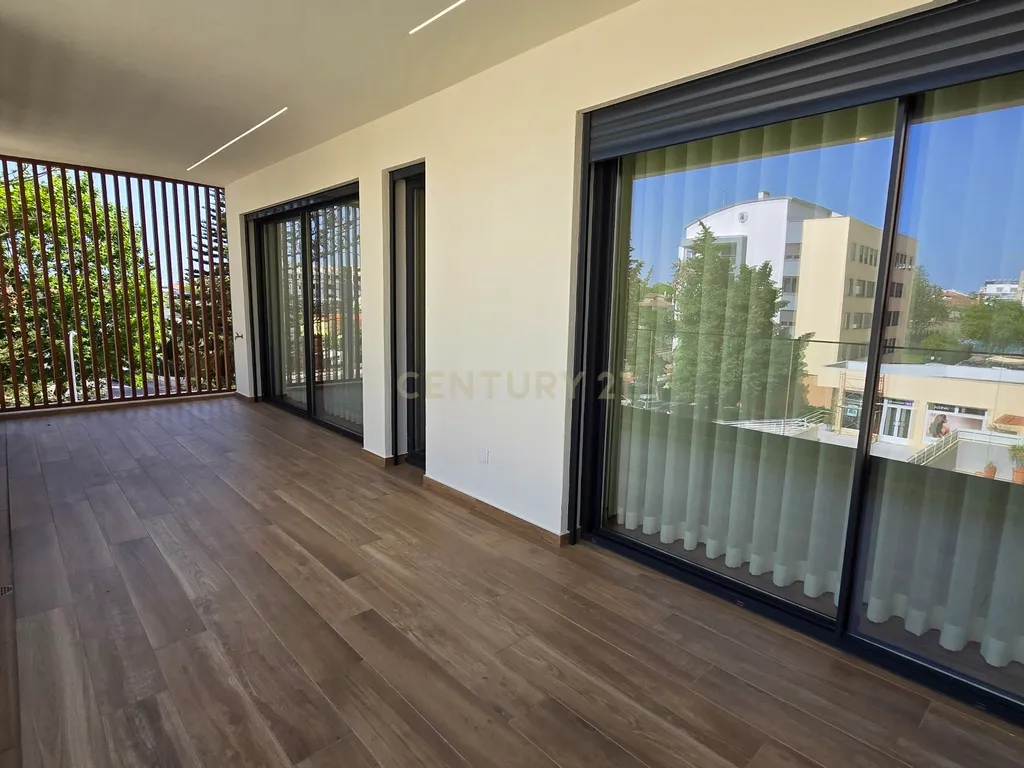 Apartamento T2 em Condomínio de Luxo Parede ( Cascais ) - Image 33