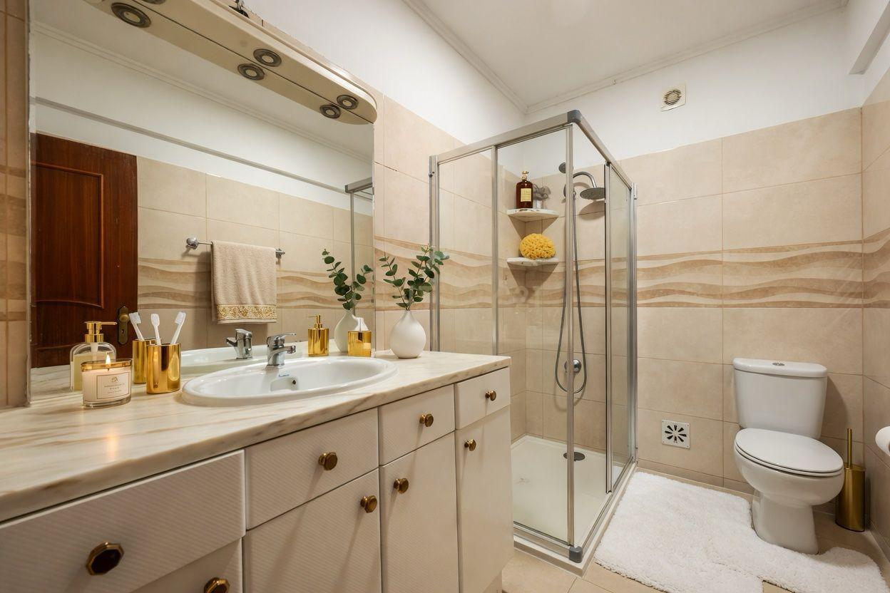 Fotografia 9 de Apartamento T3 com 120m² | Sala com Lareira | Excelentes Áreas e Luz Natural em Algueirão