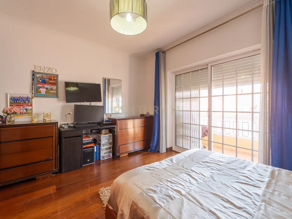 Moradia T4 com piscina | Cascais - Image 70