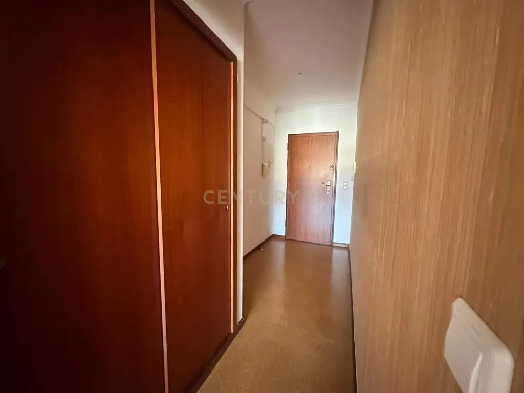 Arrendamento T2 Penha de França - Lisboa - Image 12