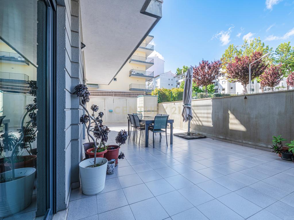 Apartamento T3 em Cascais com Terraço - Image 23