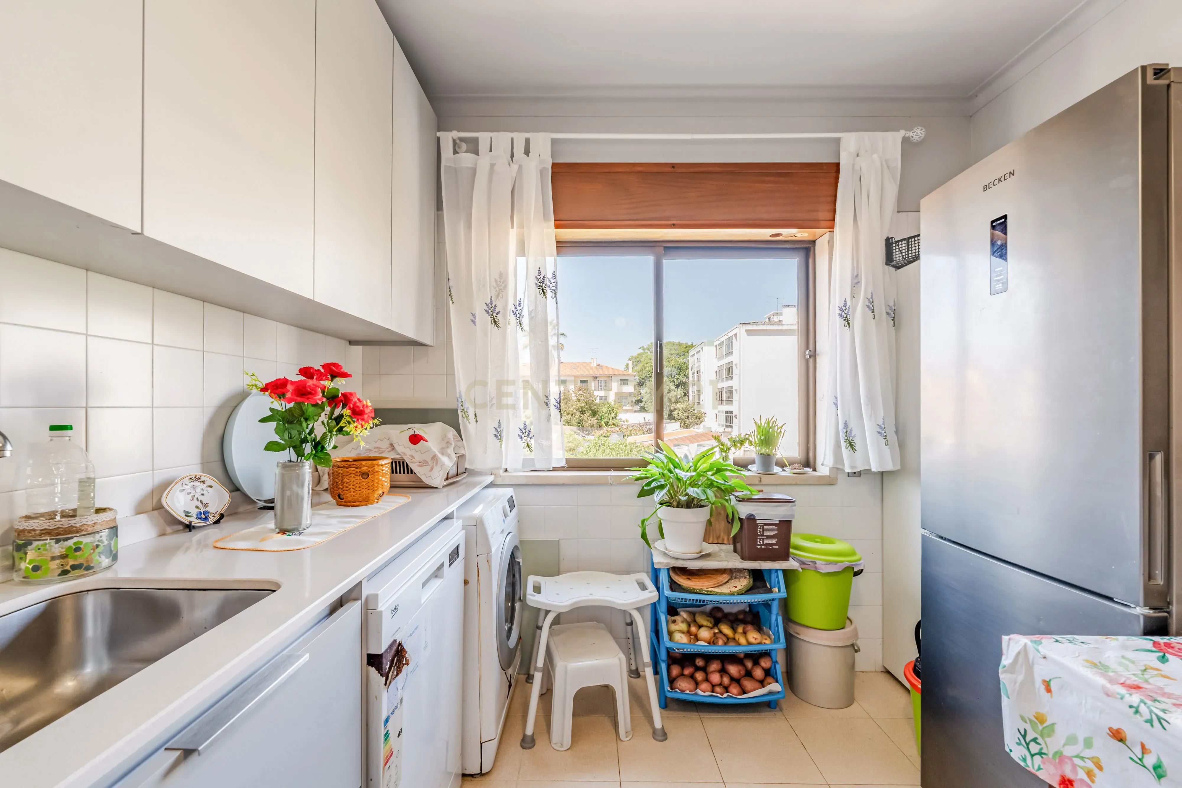 Fotografia 12 de Apartamento T2 em Algueirão Mem Martins com EXCELENTE LOCALIZAÇÃO