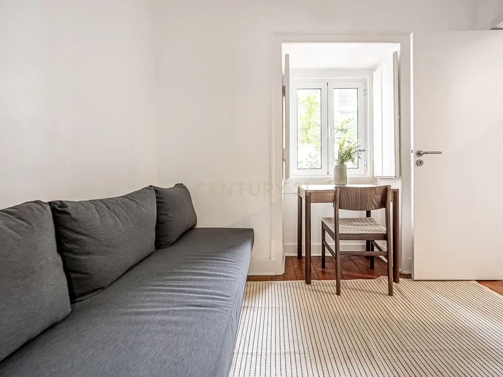 Apartamento T2 para Arrendamento – Rua São João da Mata, Lisboa - Image 14