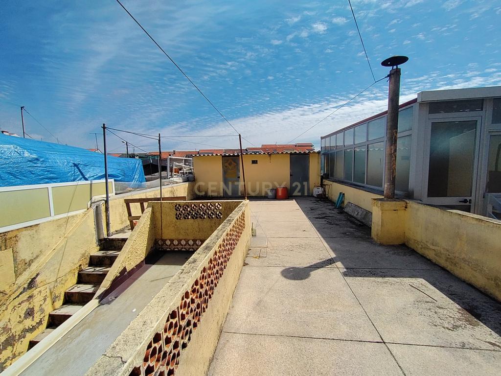🏠 Moradia com Alta Rentabilidade nas Caxinas – Vila do Conde - Image 3
