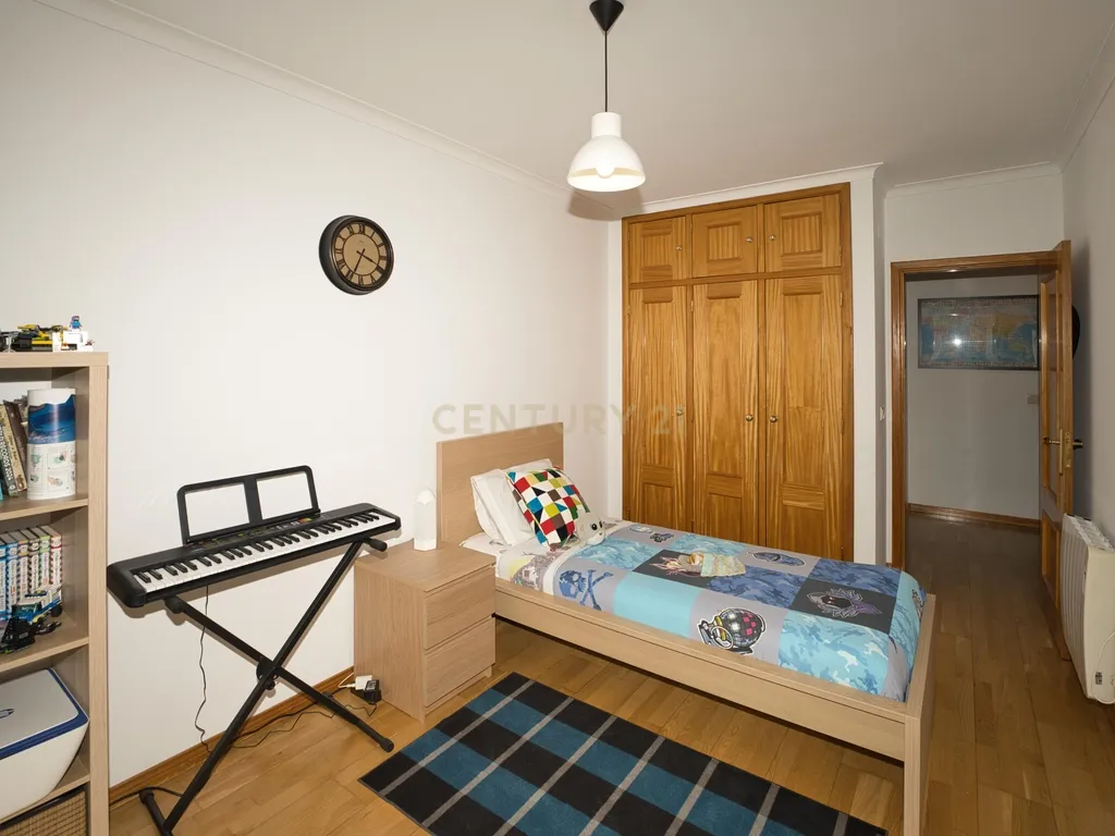 Apartamento T3 com garagem em box e Wallbox | São Domingos de Rana, Cascais - Image 17