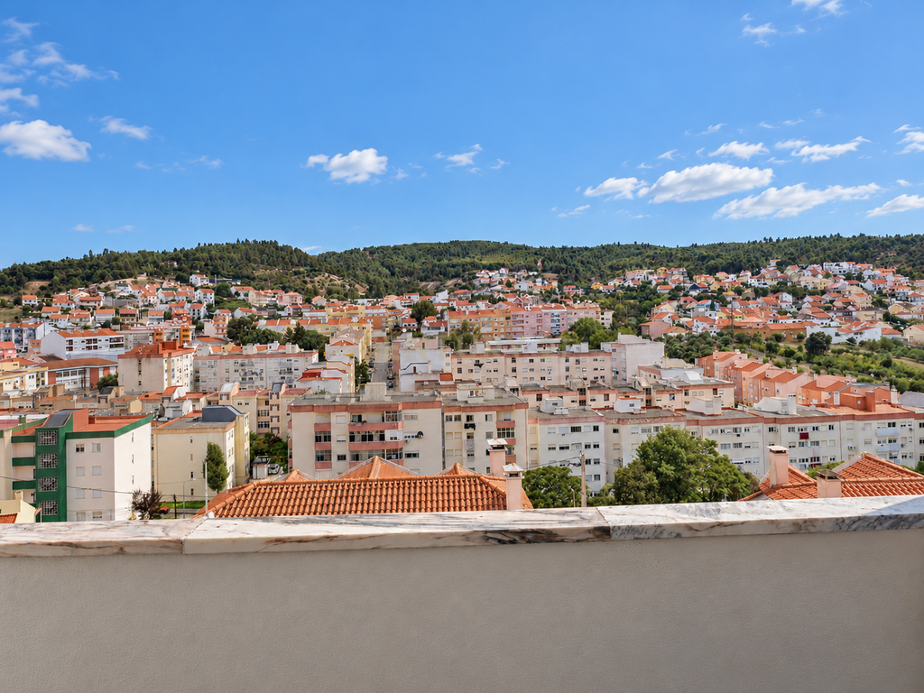 🏡 Apartamento T2 com Vista Rio e Serra no Bom Sucesso | Alverca do Ribatejo - Image 8