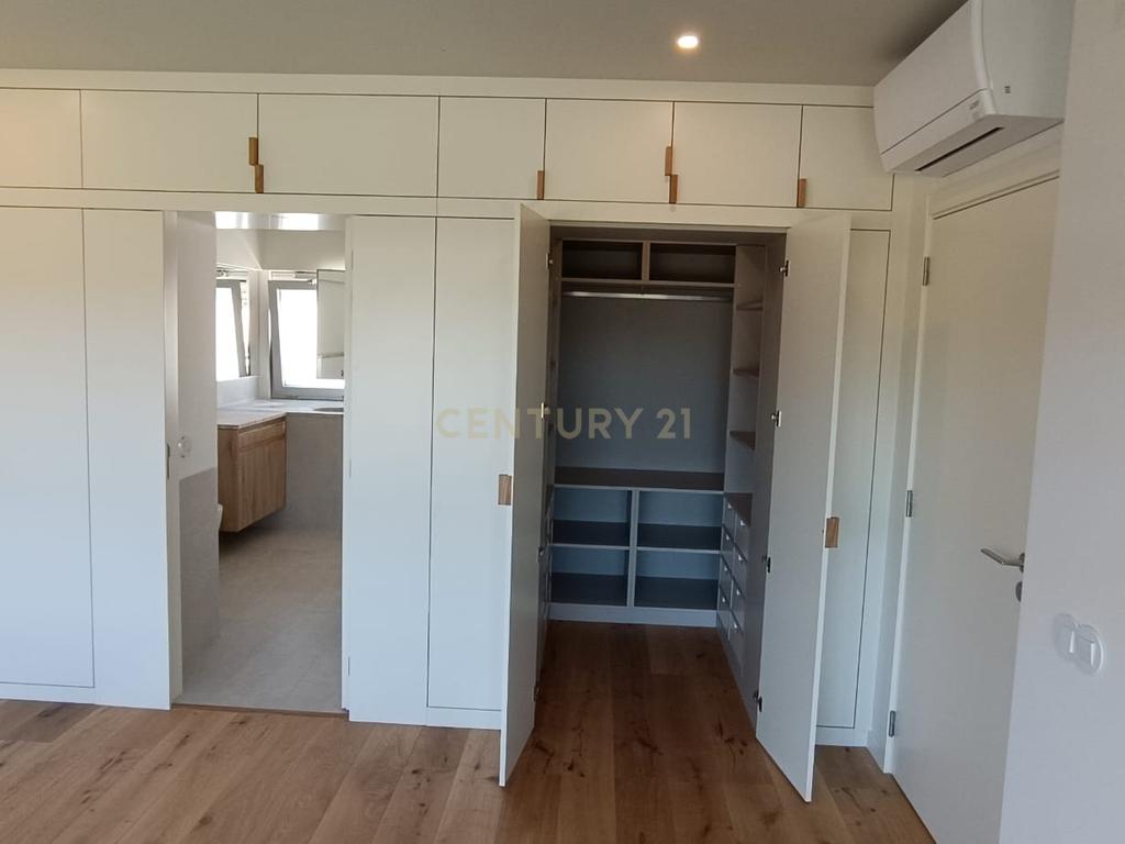 Luxuosa Moradia Nova em Palmela, Setúbal - Image 29