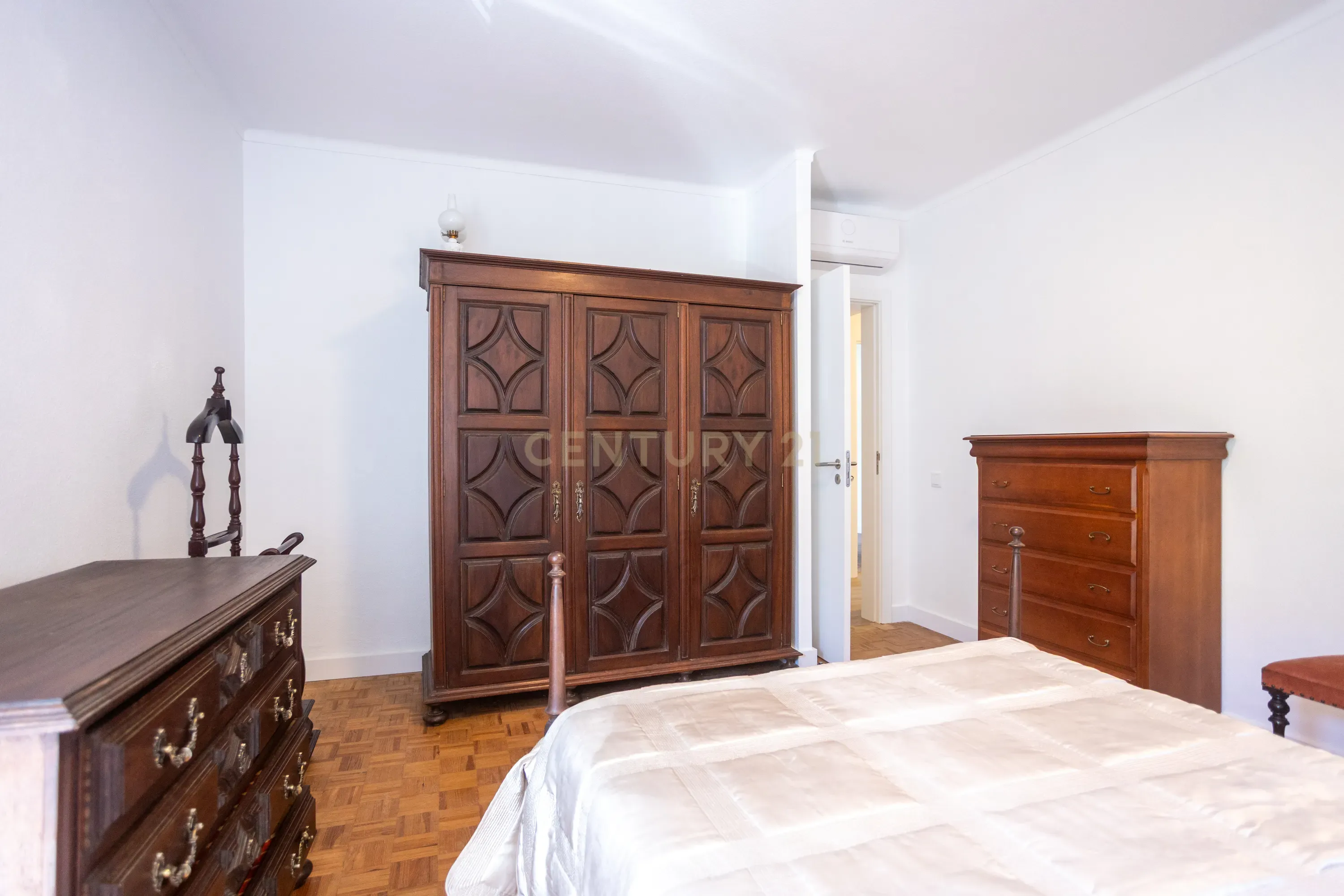 Fotografia 6 de Quarto "A,B e C" mobilado, Mira Sintra – disponível 1 Agosto
