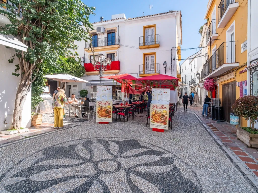 Apartamento Luminoso com Terraço Privativo na Cobertura no Coração de Marbella - Image 53