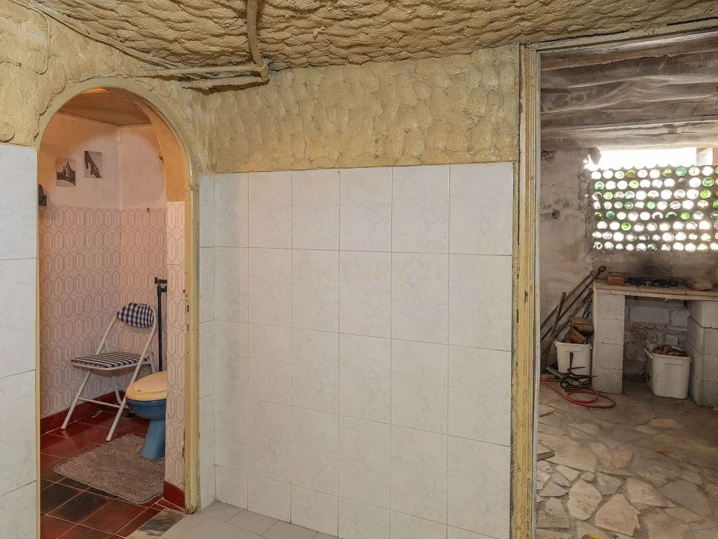 Moradia com Potencial de Investimento | Olhalvo - Alenquer - Image 7