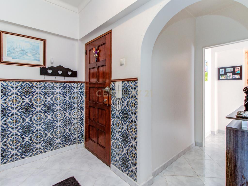Apartamento T2 Monte Abraão  - Image 6