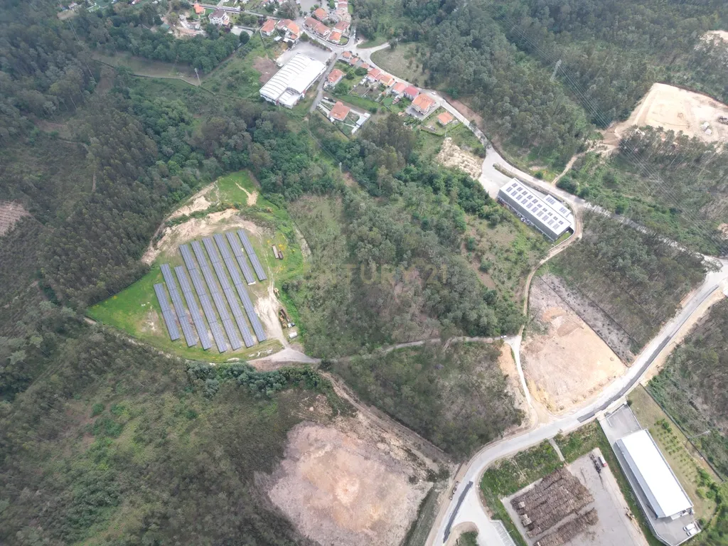 Terreno para construção de empresa/pavilhão afeto a Atividades Económicas/Industriais, Oliveira de Azeméis - 3870m² - Image 6