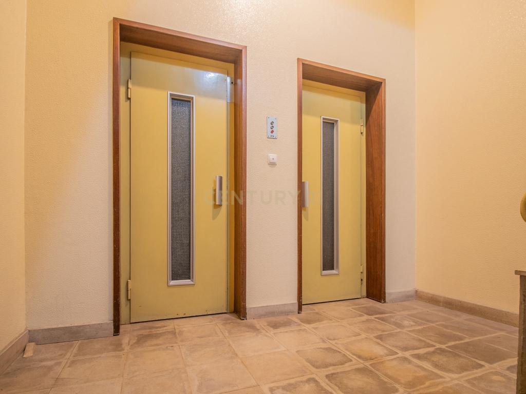 Penthouse T3 na mais privilegiada localização da Figueira da Foz - Image 41