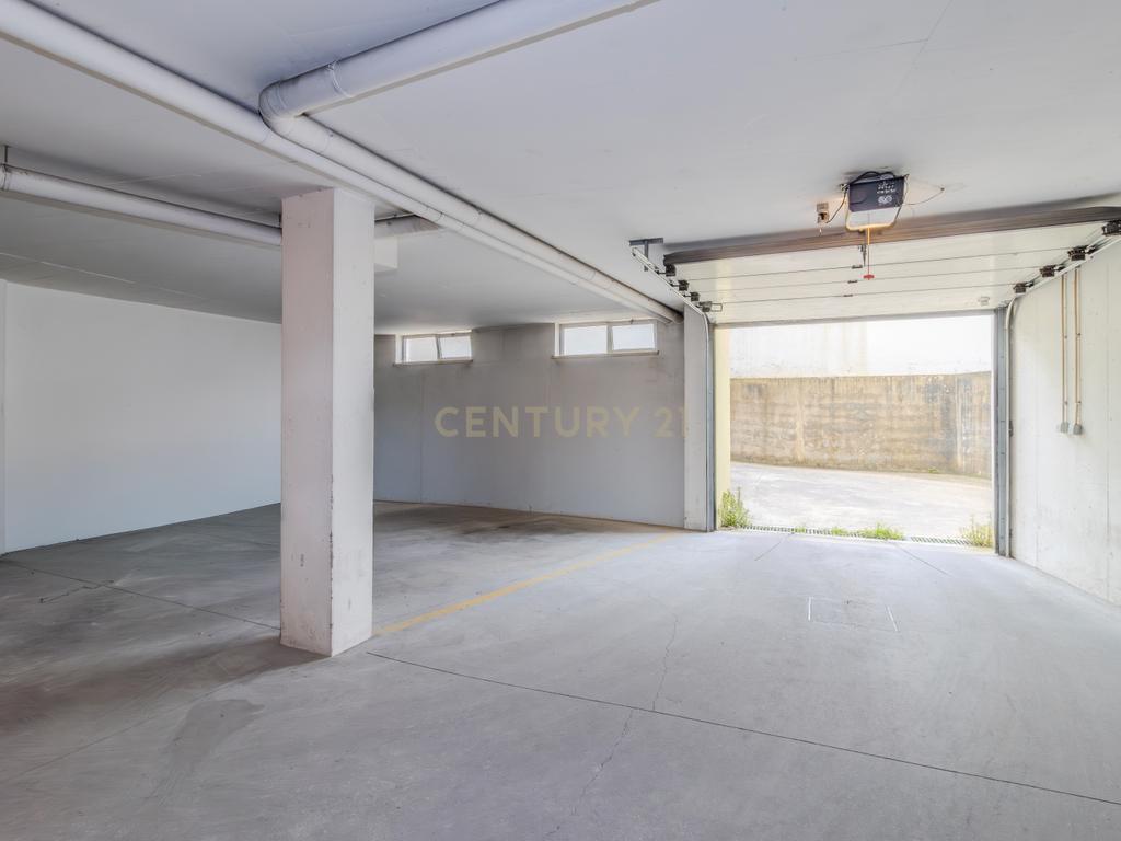 Apartamento T2, Centro da Marinha Grande - Image 18