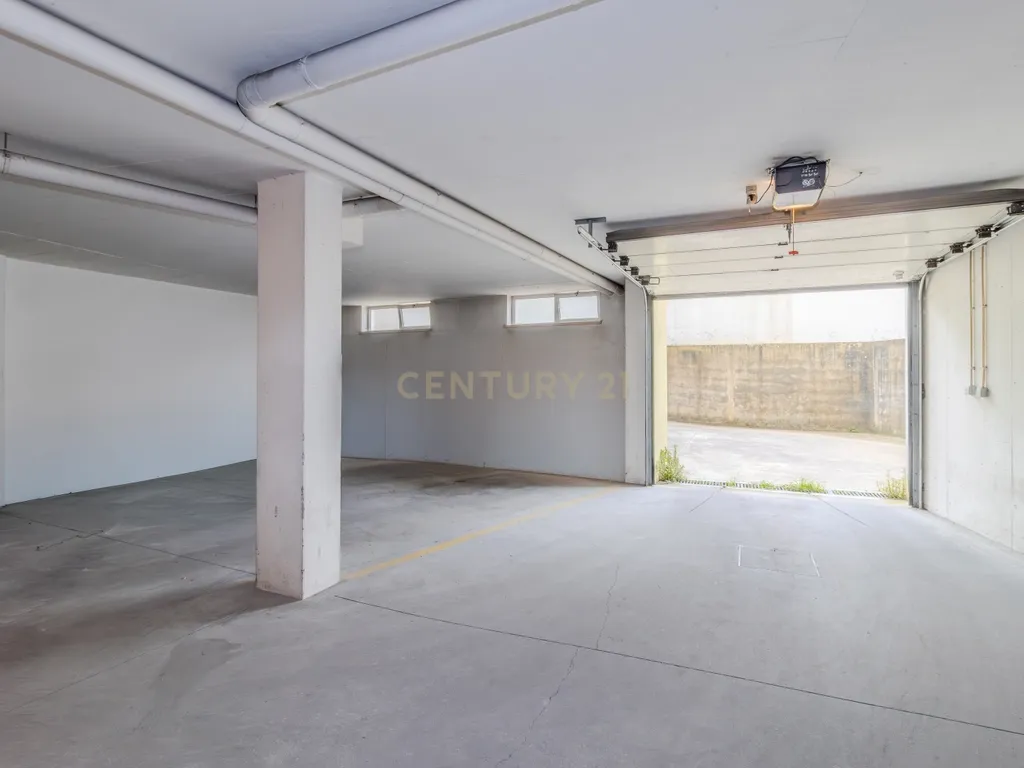 Apartamento T2, Centro da Marinha Grande - Image 18