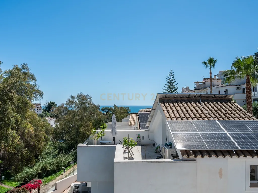 Moradia de Luxo a 500 Metros da Praia - Image 43