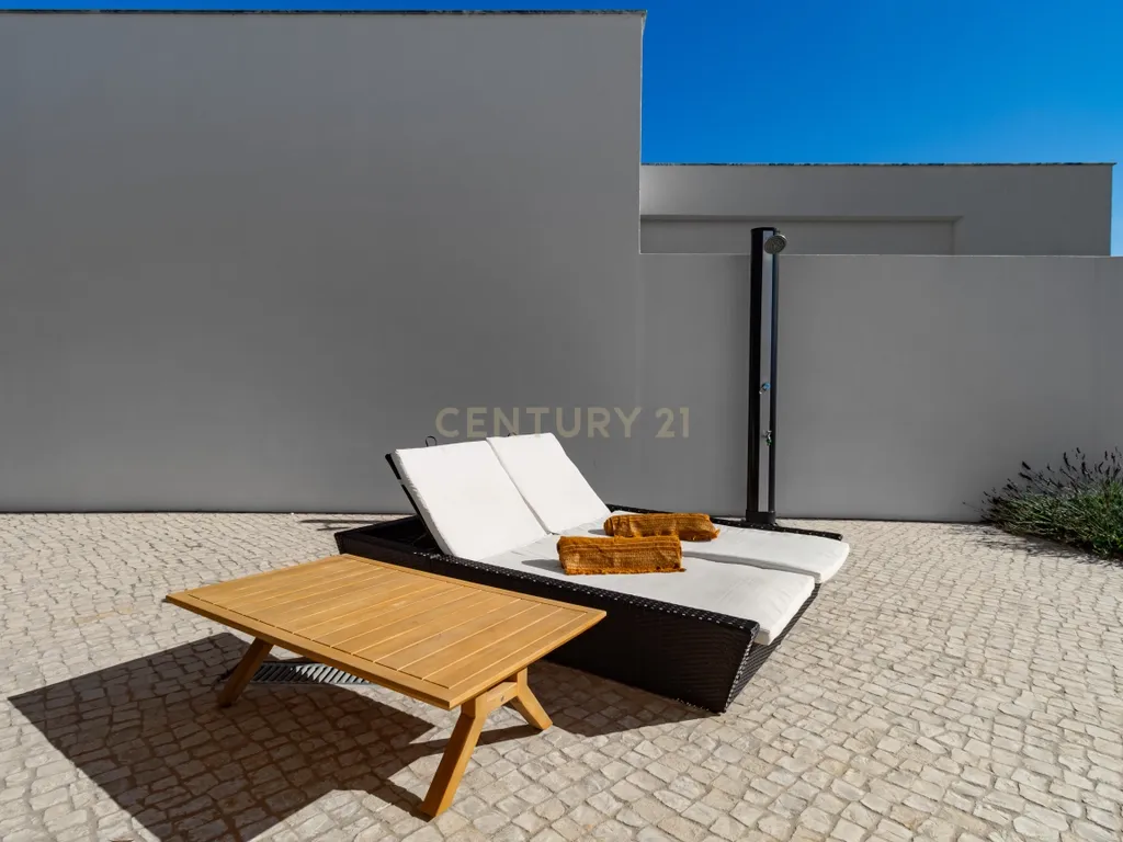 🏡 Moradia Térrea para Arrendamento – Nadadouro (Caldas da Rainha) - Image 38