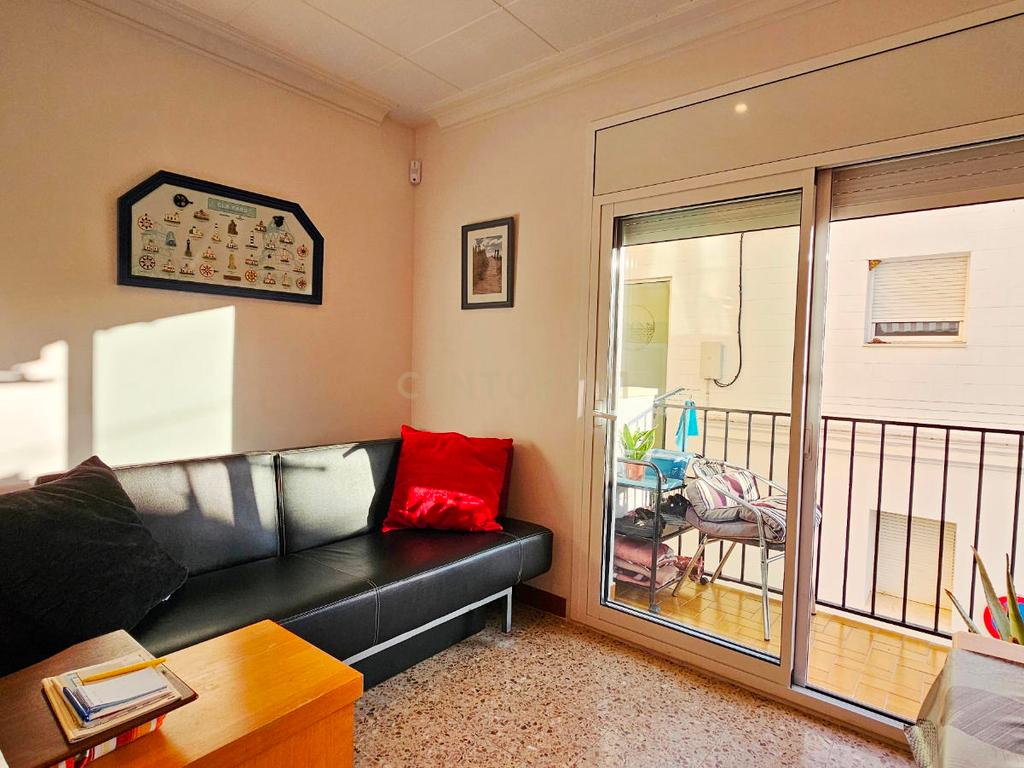 Apartamento renovado com terraço a poucos passos da praia em Colera – Costa Brava - Image 20
