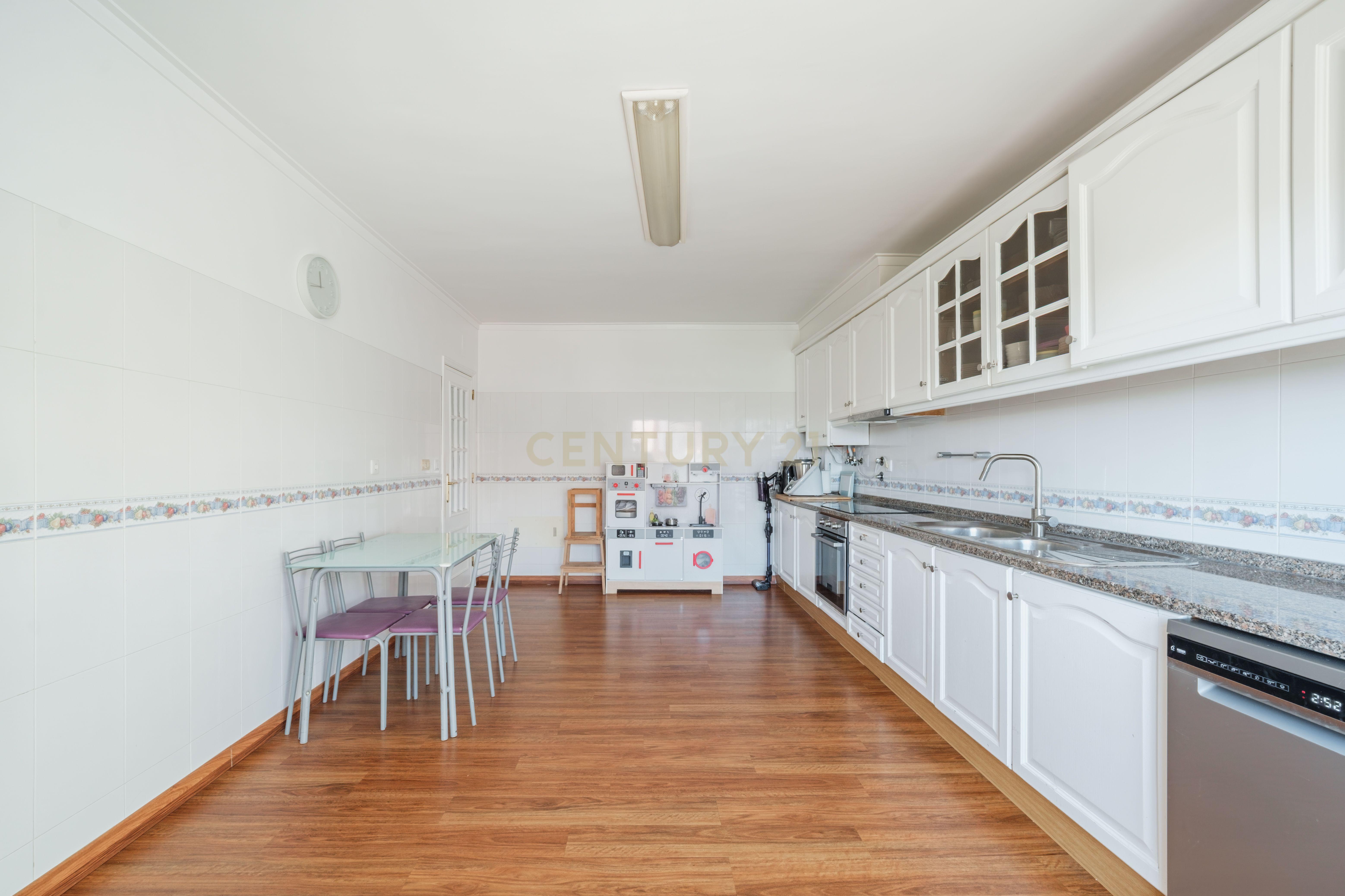 Apartamento T3 à venda em Casal de Cambra, Sintra — foto 4