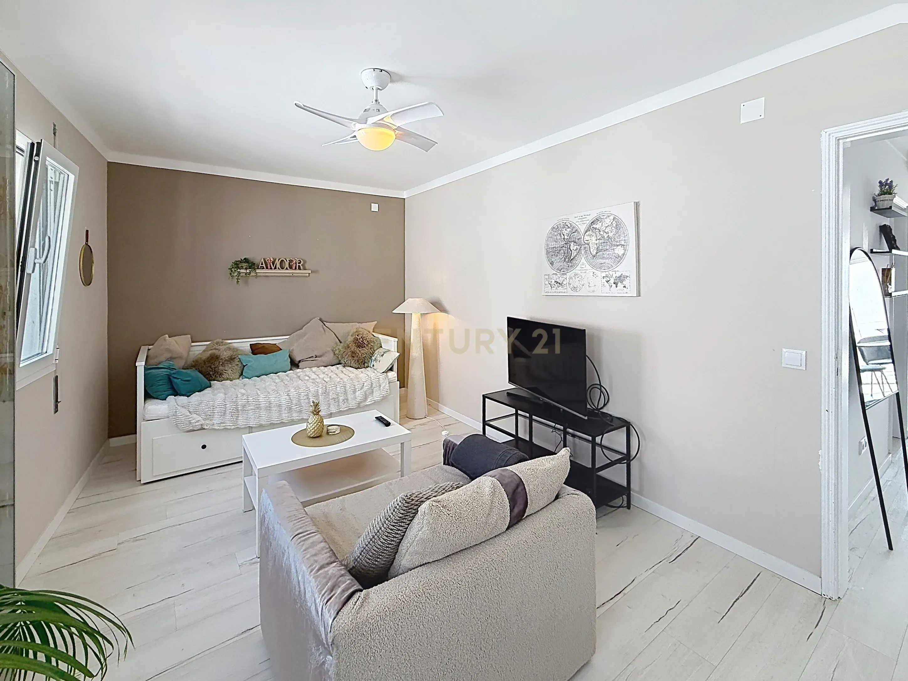 Fotografia 6 de Apartamento T2 para Arrendamento | Vista Mar | Pederneira, Nazaré