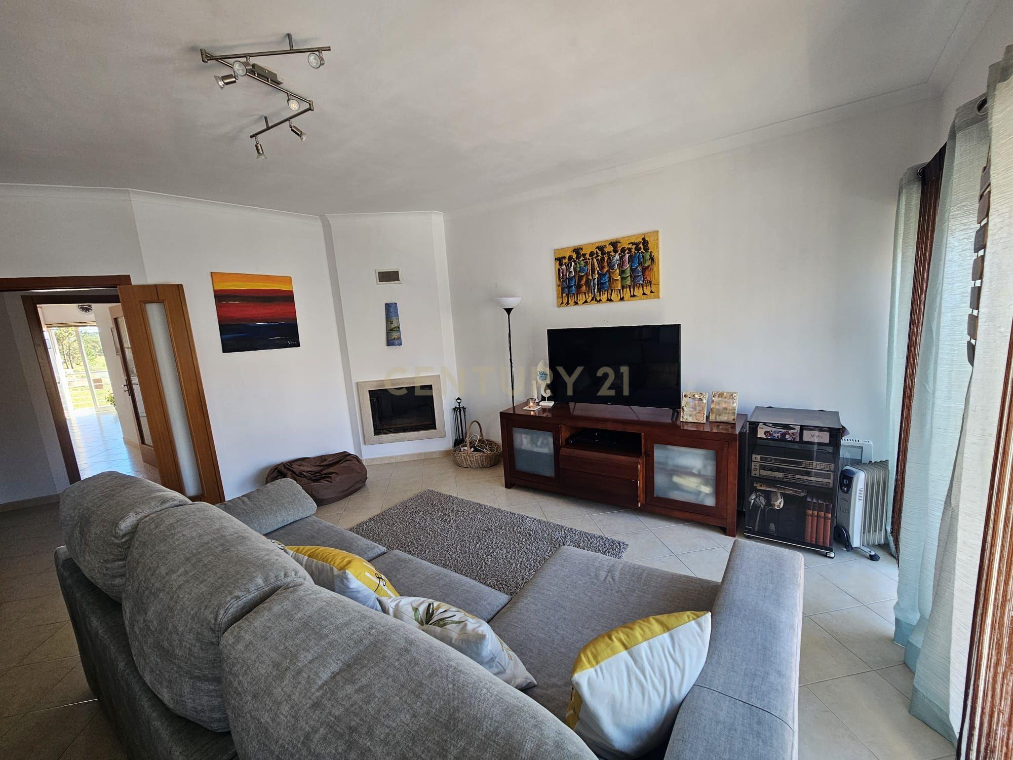 Fotografia 6 de Apartamento T3 com Vista para a Cidade em Ericeira, Mafra